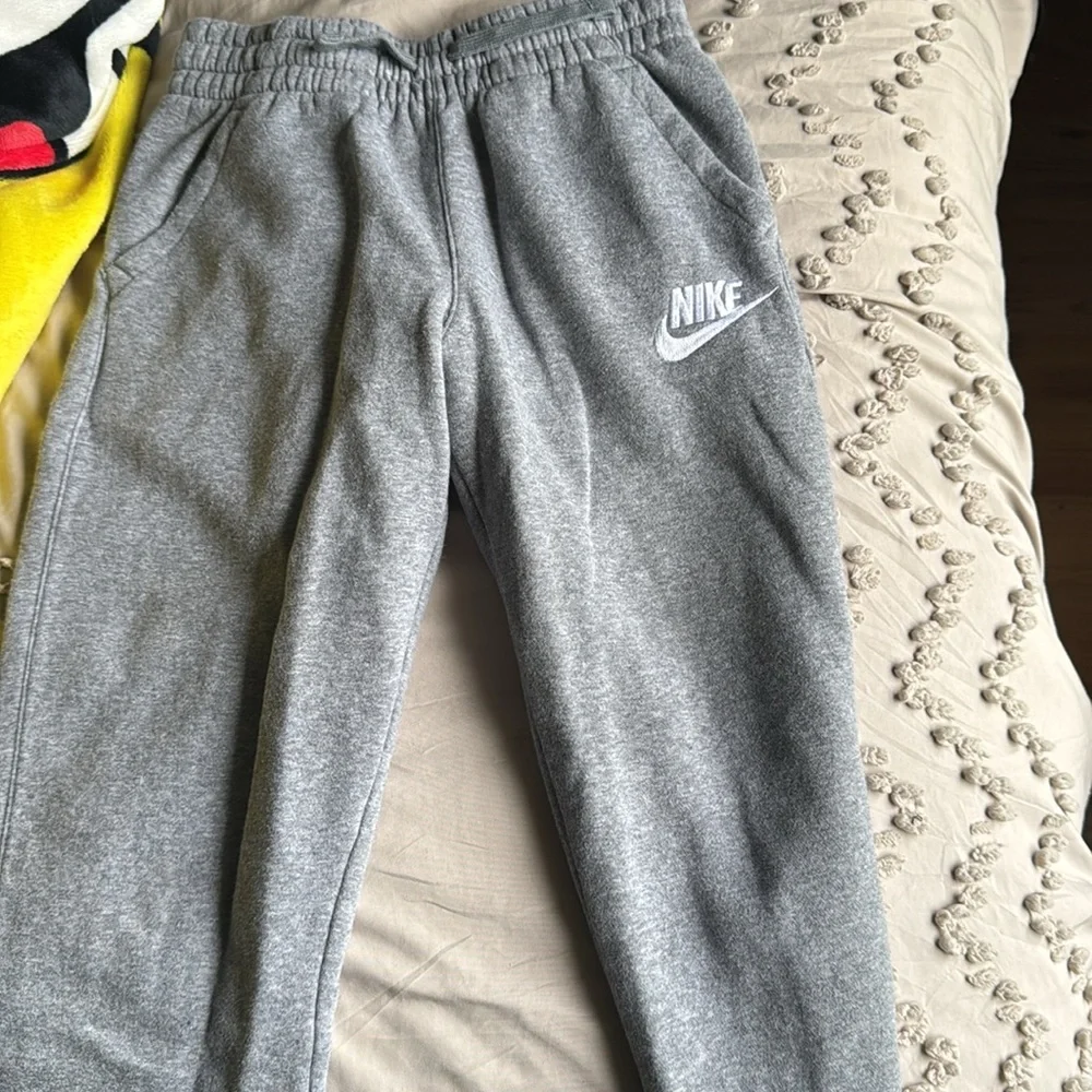 Nike Sportswear Club Fleece - big kids jogger - Picture 2 of 5